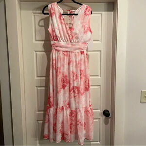 AURA (Red Dress Boutique) Floral Midi Dress Size Small New w Tag